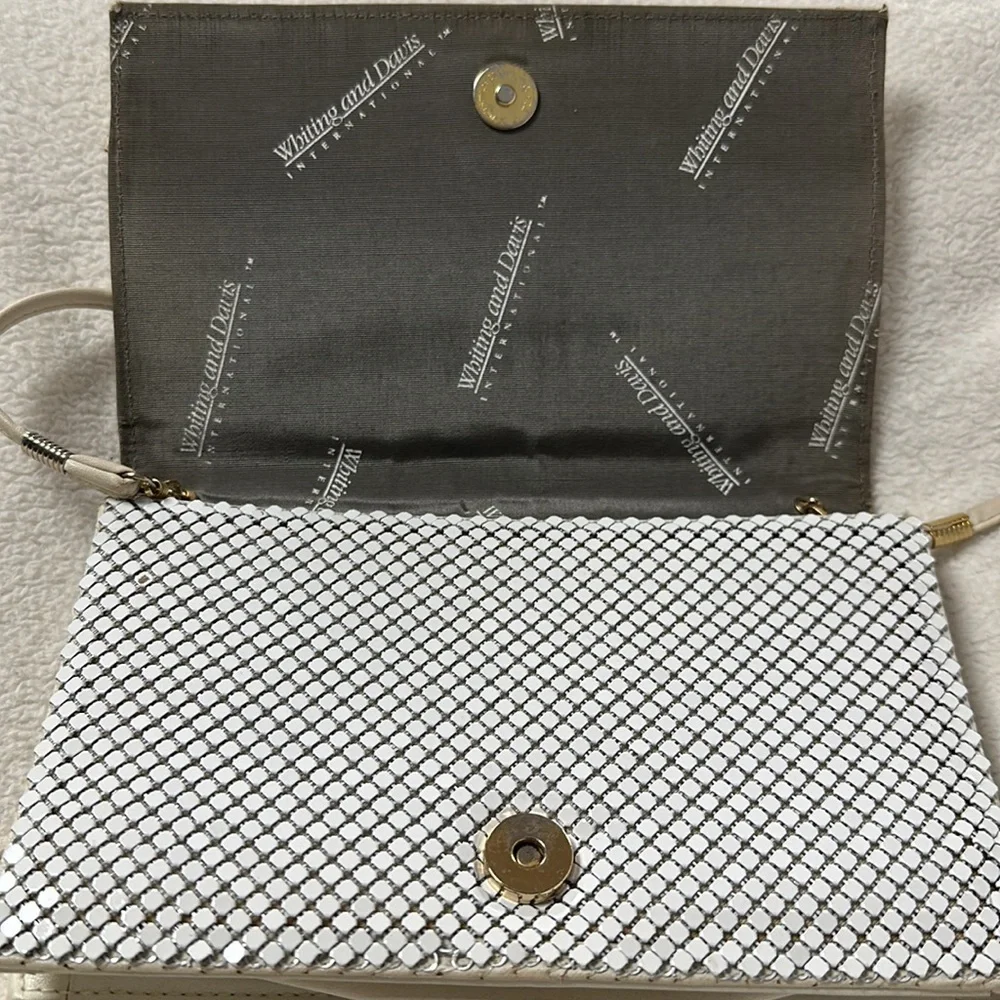 Whiting & Davis Off White Cream  Alumesh Metal Mesh Crossbody bag Great shape!